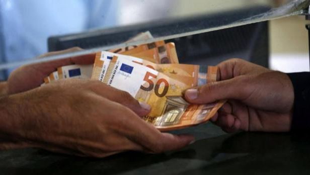 Los bancos europeos comienzan el lento camino del alza de intereses